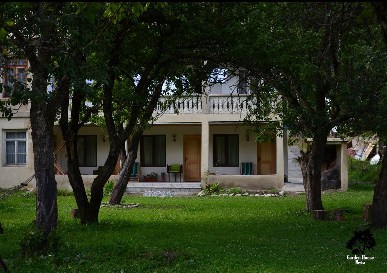 Garden House Mestia Exterior foto